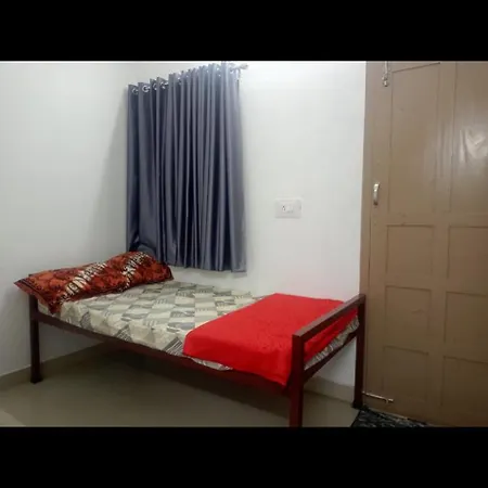 Phantom Holidays Alappuzha Room photo