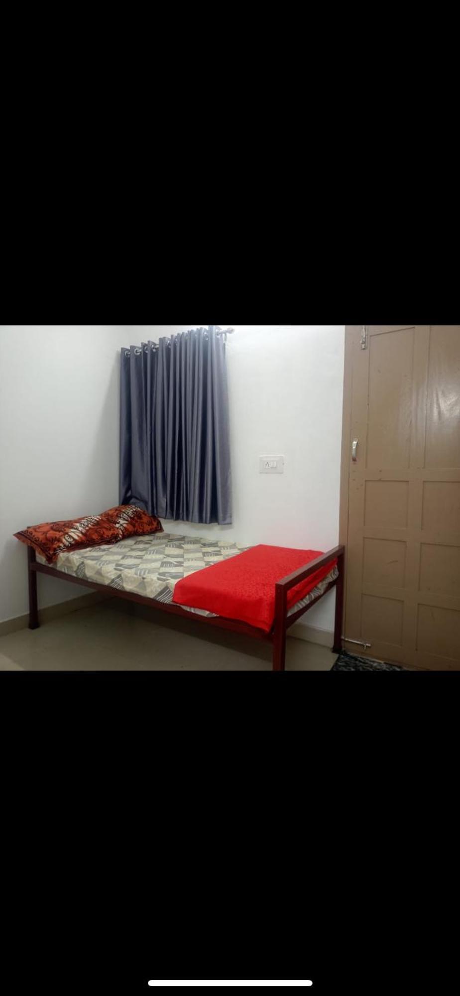 Phantom Holidays Homestay *